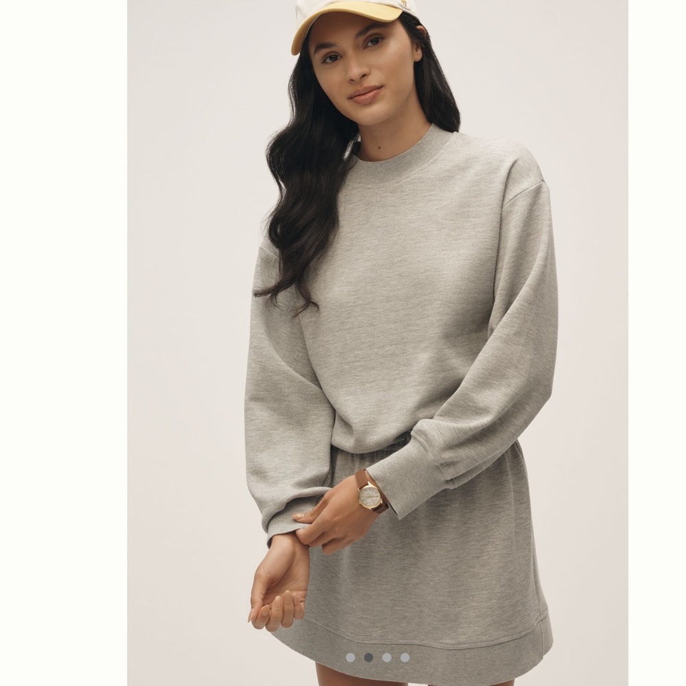 Daily Practice Long-Sleeve Mini dress